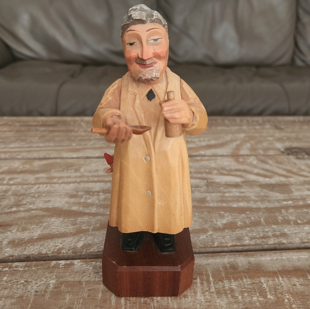 Vintage Anri Carved Wood Doctor Figurine Pediatrician Medicine 7" Pediatrics